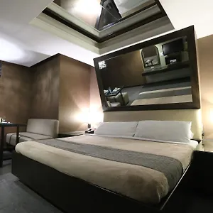 Hotel Victoria Court Panorama, Pasig City