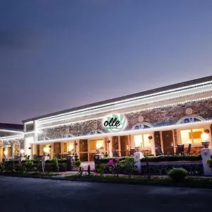 Hotel Olle - Formerly W Clark And, Clark Field